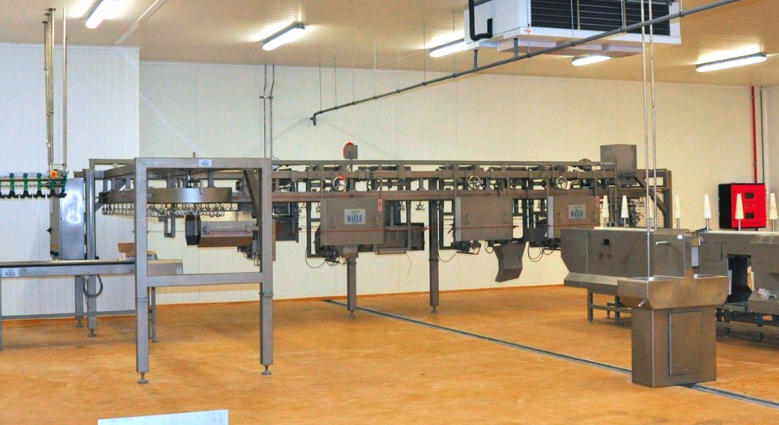 Auto Cutup Sedgbeer Processing Supplies