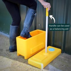 Disinfecting Boot Dip - yellow image 2