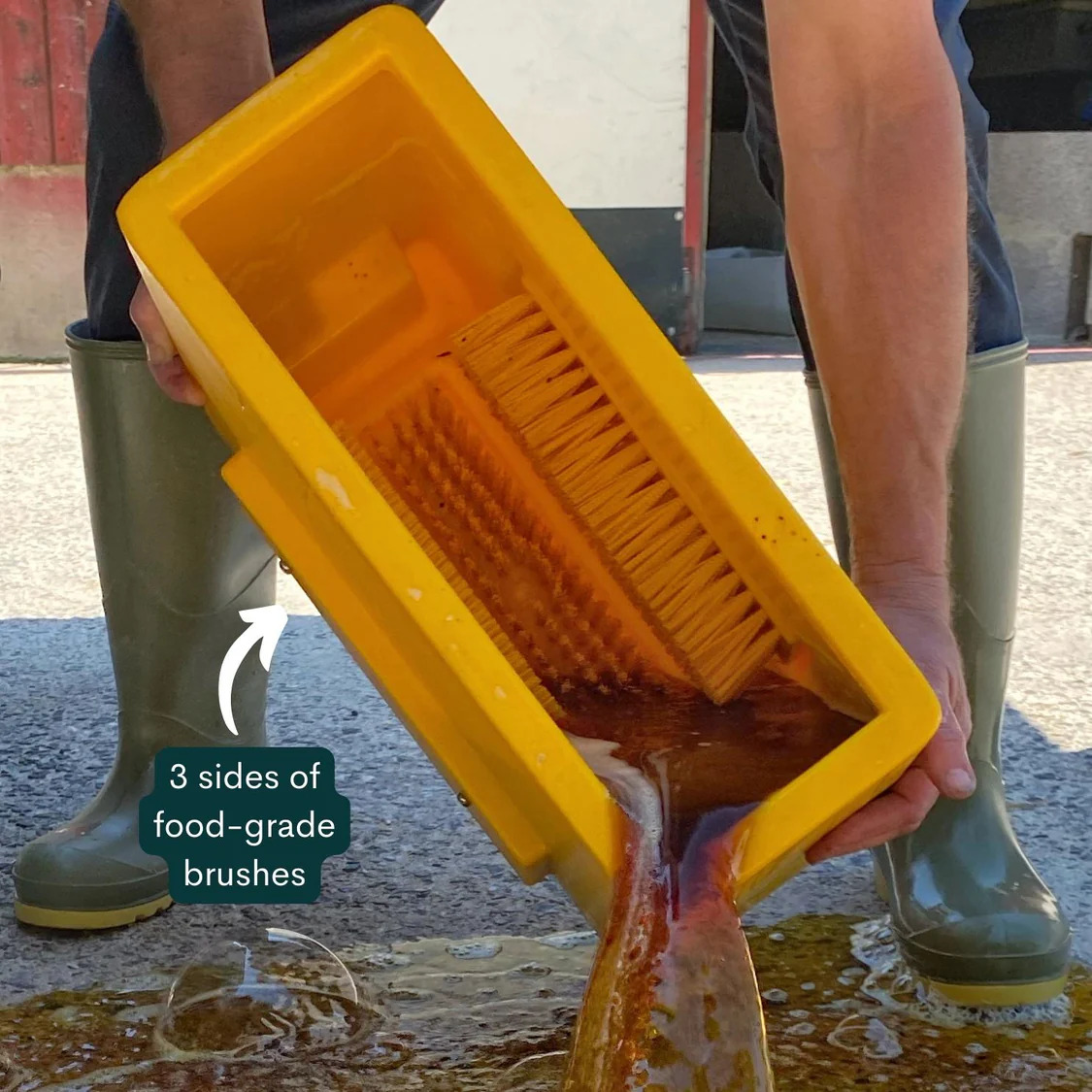 Disinfecting Boot Dip - yellow image 5